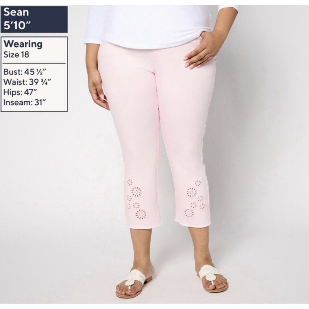 Belle by Kim Gravel Regular TripleLuxe Twill Eyelet Crop Jean Sz 32W Pink Quartz